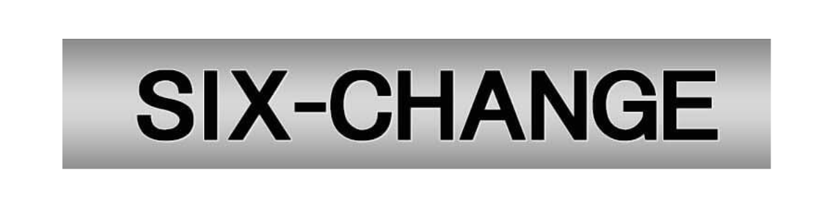 加圧シャツ専門ブランドのシックスチェンジ（SIX-CHANGE）のロゴマーク。公式サイトより抜粋